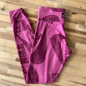 Nike leggings